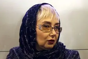 حمایت کتایون ریاحی از واکنش مجری تلویزیون به موضوع تجاور به 41 دختر