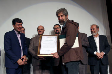 نمایشگاه مروری بر آثار هادی ضیاءالدینی در نگارخانه خیال و آینه موسسه صبا