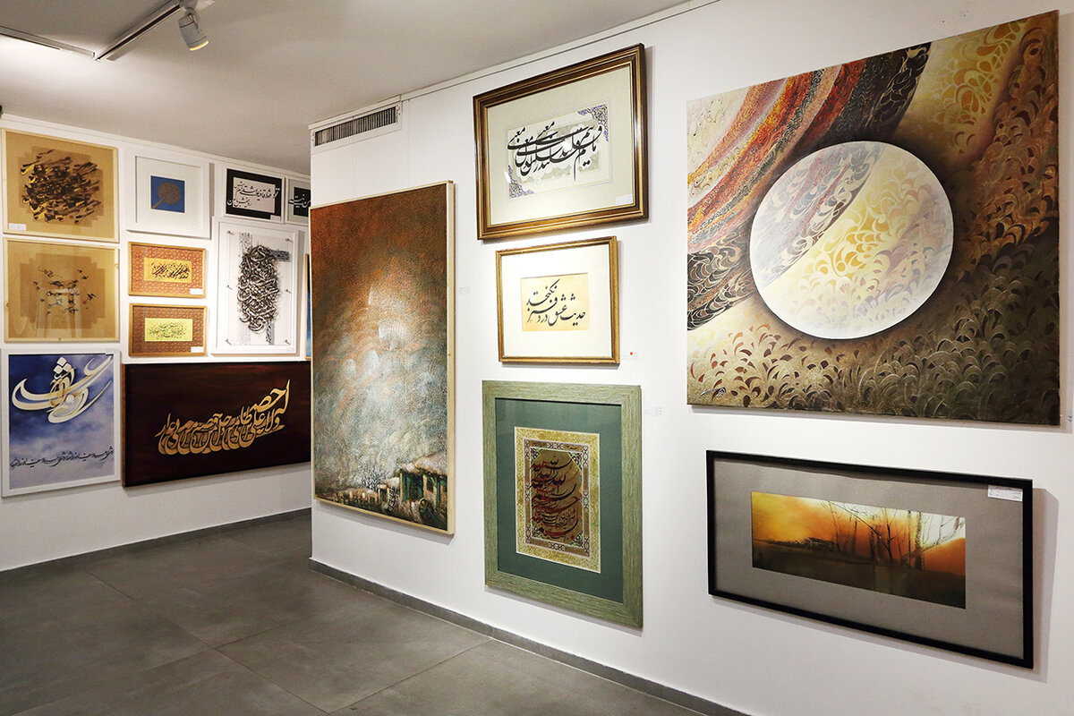 Art Auction in Mojdeh Gallery