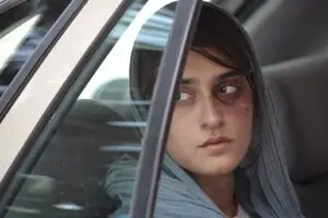 “Mina” star Nika Shahbazzadeh crowned best at Festival of Nations