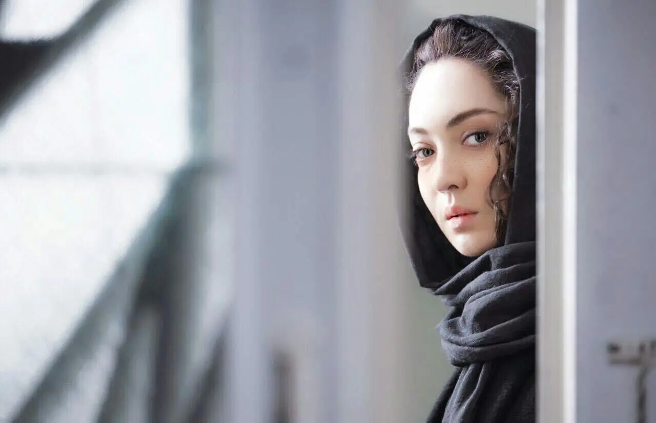 نیکی کریمی به ژاله علو رسید! / فیلم