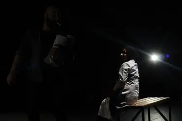 نمایش "نشانه‌ها" در تماشاخانه شهرزاد