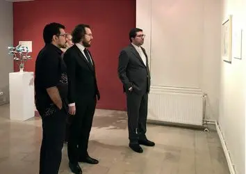 نمایشگاه بین‌المللی تصویر سازی "صلح را باید از کودکی آموخت" در گالری لاله