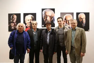 نمایشگاه عکس‌های مجید جوانی با عنوان «چهره‌های نمایش ایران»