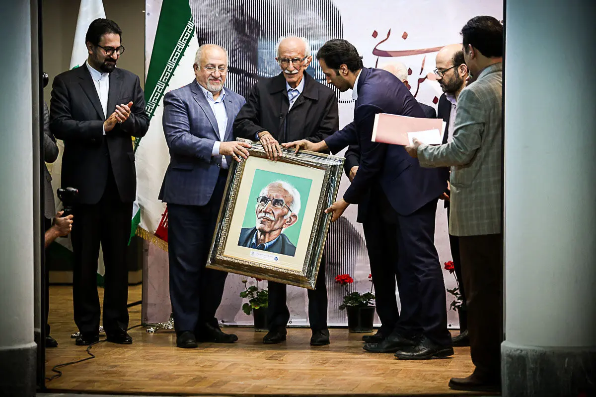 مراسم نکوداشت 