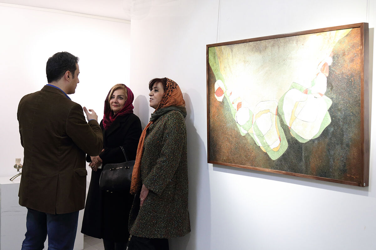 نمایشگاه نقاشی افروز هوشنگ با عنوان 