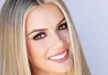 سارا؛دختر خوش‌اندام سال/15عکس 