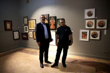 دومین بازار آثار هنری در خانه هنرمندان 