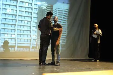نمایش "نشانه‌ها" در تماشاخانه شهرزاد