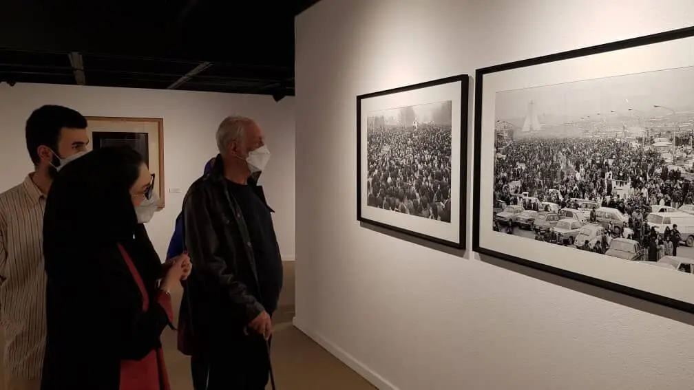 دیدار آیدین آغداشلو از نمایشگاه مهدی سحابی در موزه هنرهای معاصر تهران