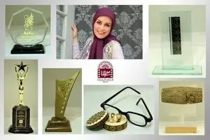 Actress Mahchehreh Khalili’s awards, personal effects donated to Film Museum of Iran