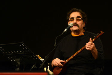 کنسرت خیریه شهرام ناظری و کامکارها برای کمک به زلزله‌زدگان کرمانشاه