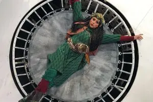 سه عکس خاص خانم بازیگر در نیمه شب