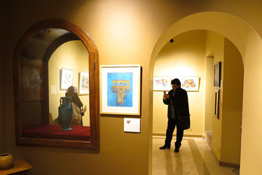 مراسم اهدای لوح به شرکت کنندگان نمایشگاه آینه دار دوران