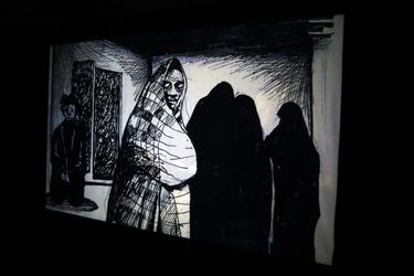 عظیم مرکباتچی با کانسپت کوراب در گالری مژده