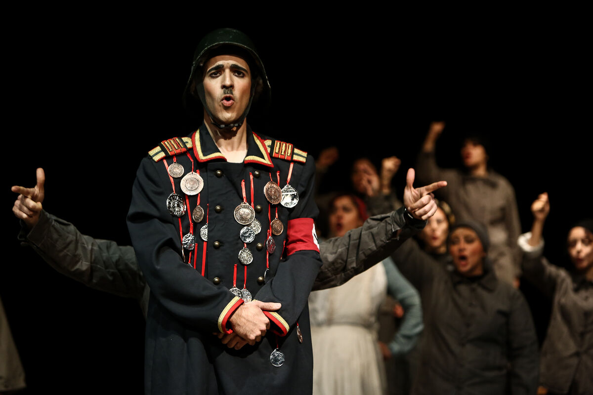 نمایش 