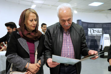 رونمایی رنگ پارچه وستا در خانه هنرمندان 