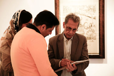 نمایشگاه مجموعه آثار کامبیز درم بخش با عنوان "سورپرایز" در گالری ویستا