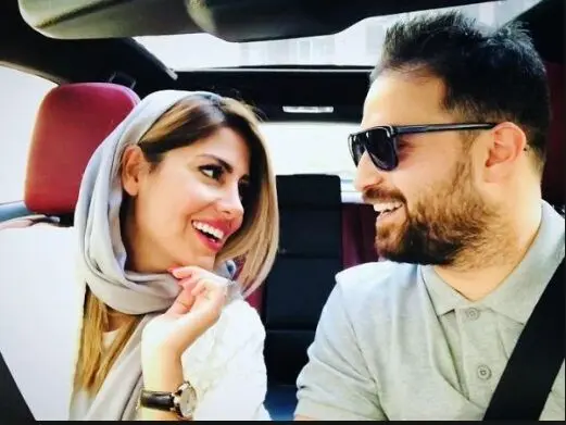 همخوانی جالب بابک جهانبخش و همسرش