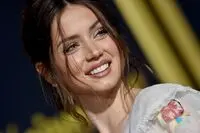 مخالفت شدید آنا د آرماس با زن شدن جیمز باند
