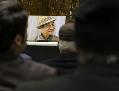 ببینید: حاشیه‌های مراسم ختم زنده‌یاد حسین محب اهری با حضور وزیر و هنرمندان