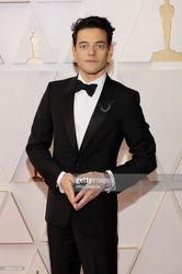 rami-malek-oscars-2022-683x1024