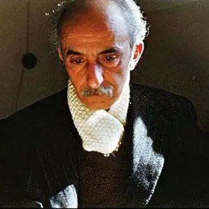 Scholars Debate Nima’s Posthumous Collection