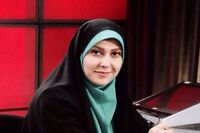 واکنش خانم مجری به چادر پوشیدن در تلویزیون / عکس
