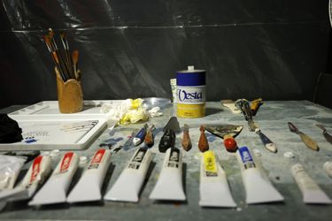 Live Painting Performance at Saless Gallery in Tehran with Vesta Color Support