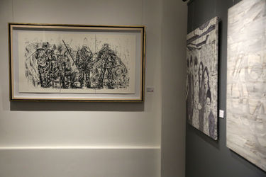 افتتاحیه‌ی نمایشگاه گروهی با عنوان "سیاه و سفید" در گالری ایوان