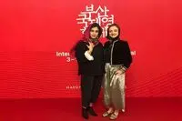 بازیگران افغان روی فرش قرمز بوسان / برادران محمودی از زنان گفتند