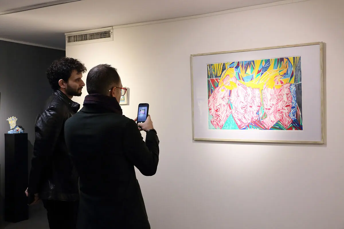 خشایار فرهت گالری مژده 