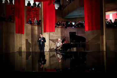 مراسم رونمایی از مجموعه خداوند رخش در موزه هنرهای معاصر