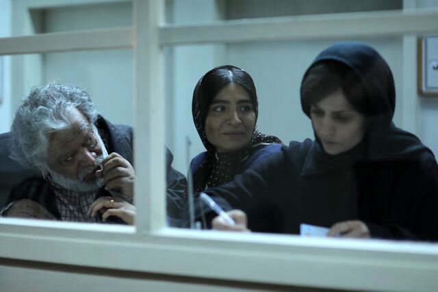 عکس‌های تازه از بازیگران «زن و بچه»