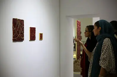 ببینید: 