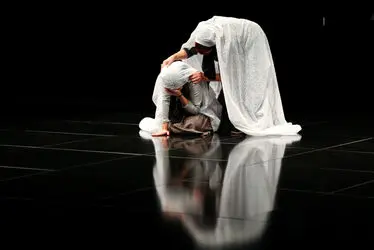 اجرای نمایش "کوکوی کبوتران حرم " در پردیس شهرزاد