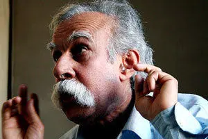 شاعر کوچه‌های بی عابر درگذشت