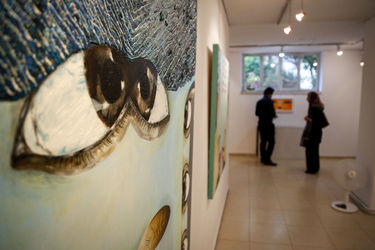 نمایشگاه نقاشی‌های شقایق ماندگار در گالری هفت ثمر