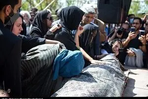نومیدی و گسترش آن هیولایی دهشتناک است / واکنش فرهنگستان هنر به خودکشی کیومرث پوراحمد