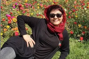 آناهیتا،خانم بازیگر، سه سگ و درازکش/عکسها