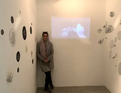 ببینید: آثار ستاره حسینی با موضوع گذر لحظه‌ها در زندگی