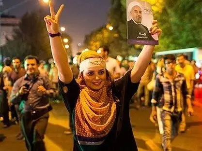 سطح مطالبات هنرمندان حامی روحانی بالا رفت/ آقای روحانی مثل دوره دوم هاشمی و خاتمی عمل نکنید! حکومت آزادی بدهد حتی به جعفر پناهی