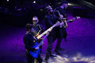 کنسرت بهنام بانی در سی و سومین جشنواره موسیقی فجر