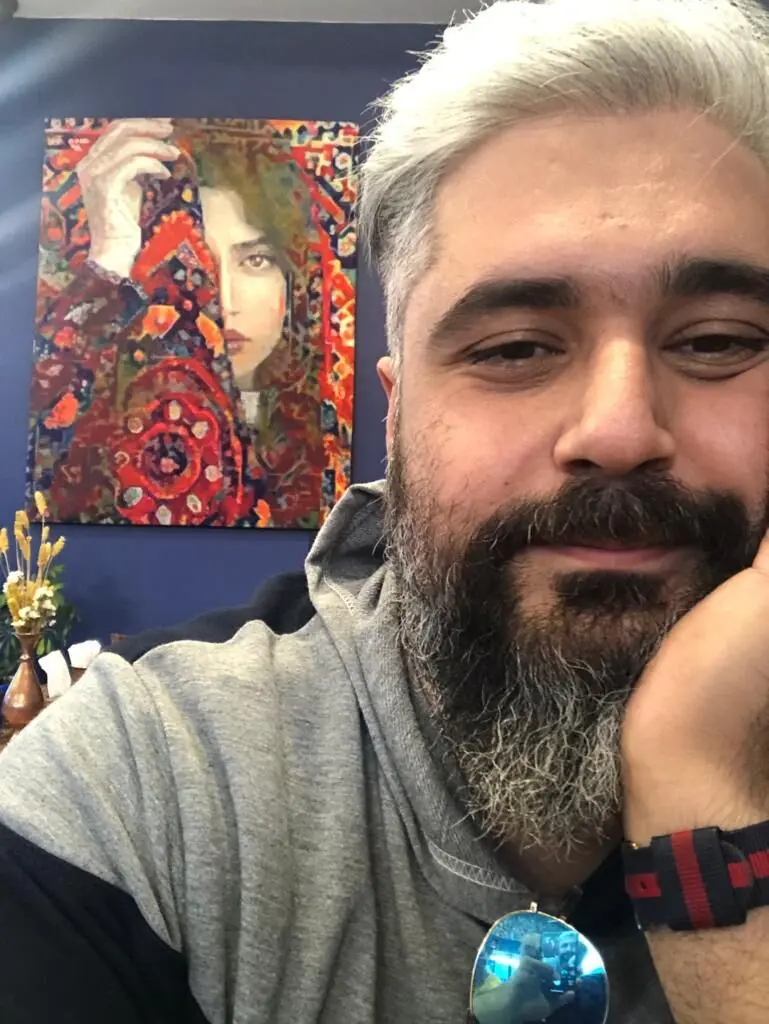عرفان عبداله زاده: بازاریابی بین المللی نیاز روز هنر ایران است/ فقر گوگل سرچ هنرمندان ایران