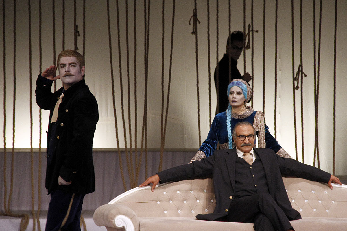 نمایش 