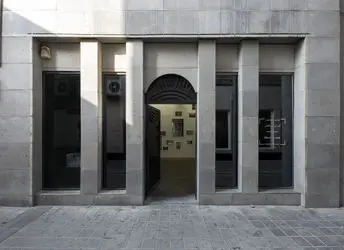 نمایشگاه آثار البرز کاظمی در اتاق‌برق دستان