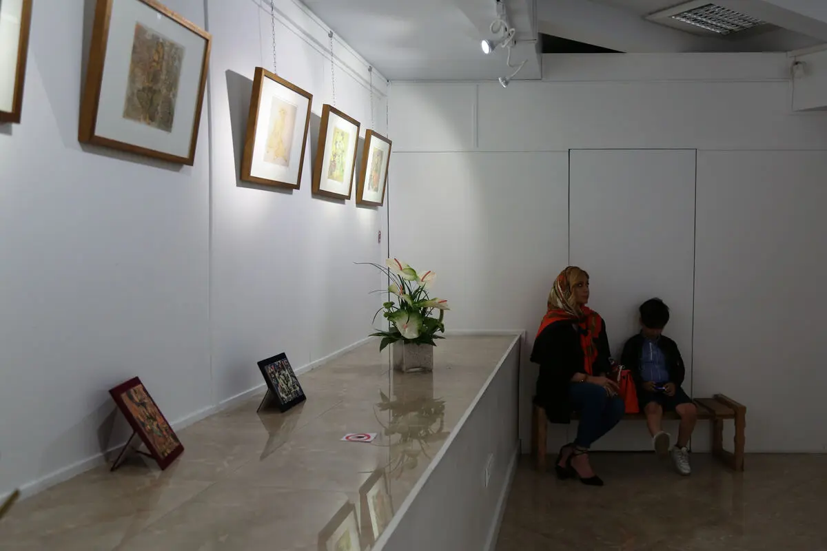 نمایشگاه آثار زنده یاد صادق تبریزی درنگارخانه بهنام دهش پور
