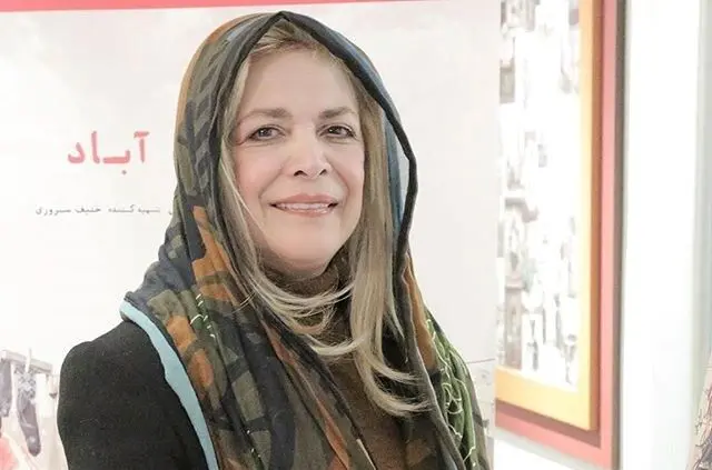 سنگ مزار بیتا فرهی خبرساز شد/ عکس