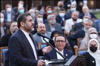 وزیر ارشاد: از واژه ممنوع‌التصویری برای هنرمندان استفاده نکنید