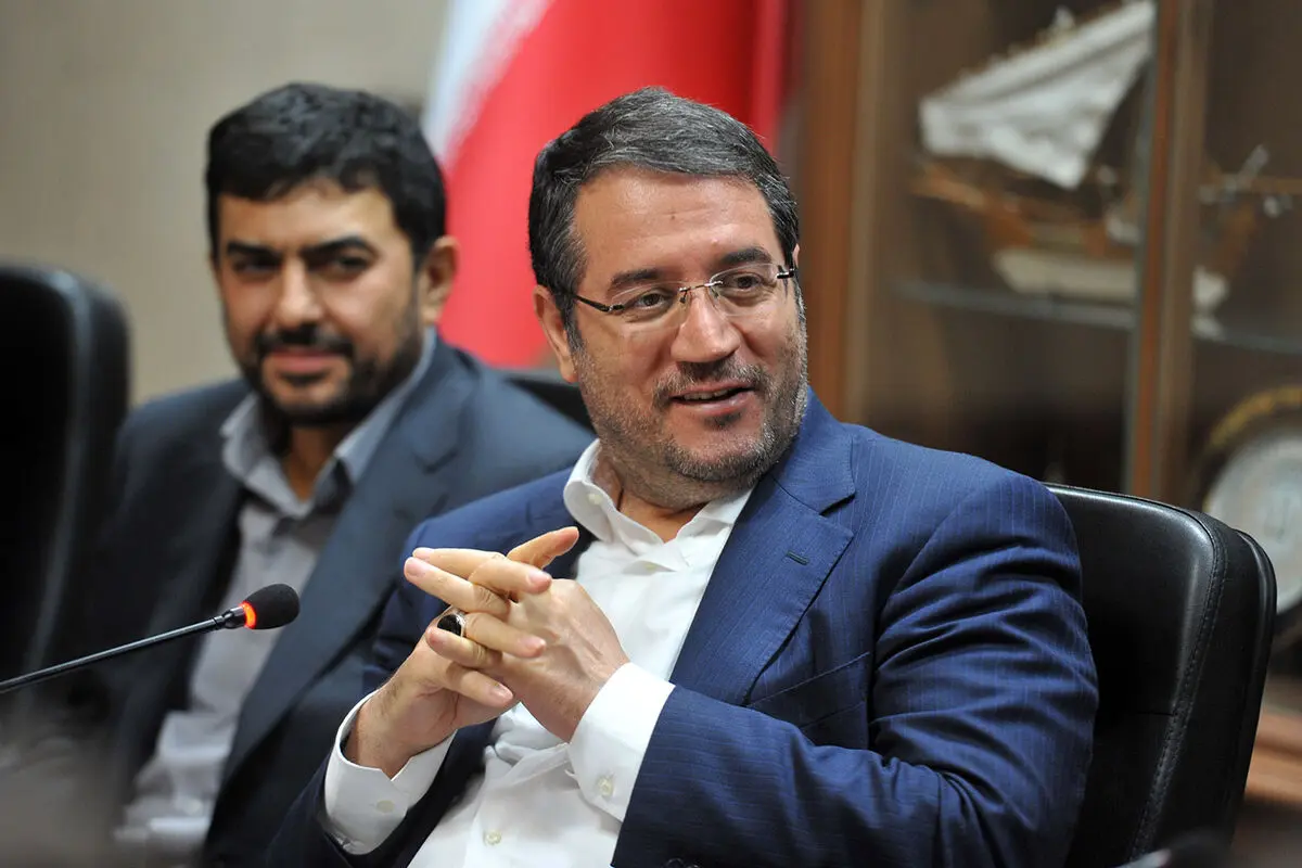 دیدار جمعی از هنرمندان با رضا رحمانی  وزیر صنعت، معدن و تجارت 